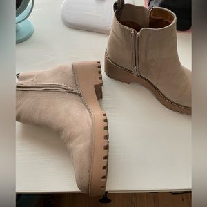 Universal Threads Ankle Boots Size 8